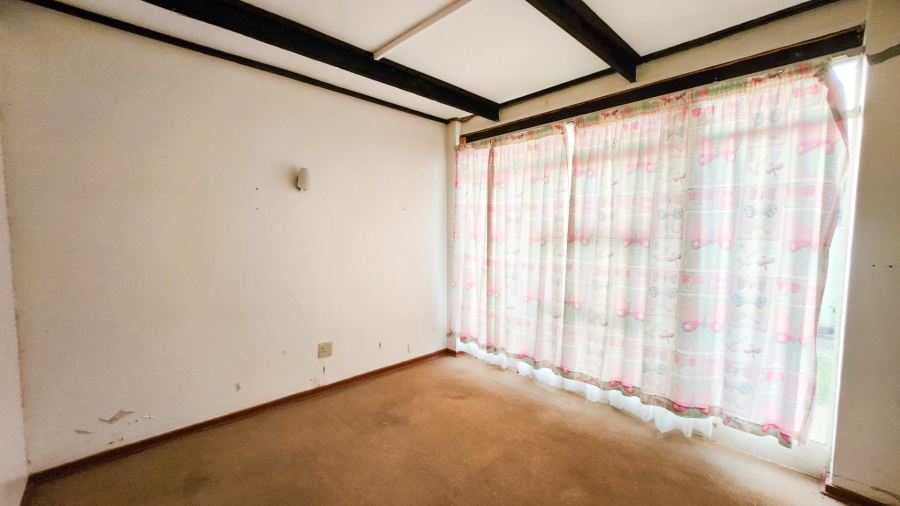 3 Bedroom Property for Sale in Flamwood North West